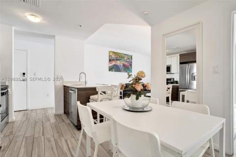 481 NE 29th St 702, Miami FL - photo 8 of 33