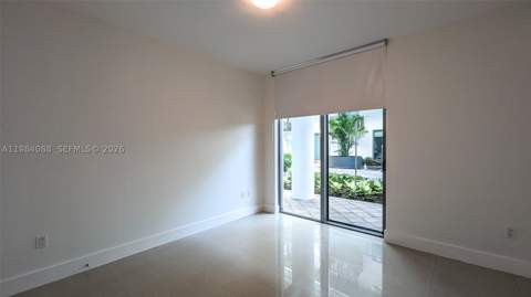 6000 Collins Ave 111, Miami Beach FL - photo 12 of 29