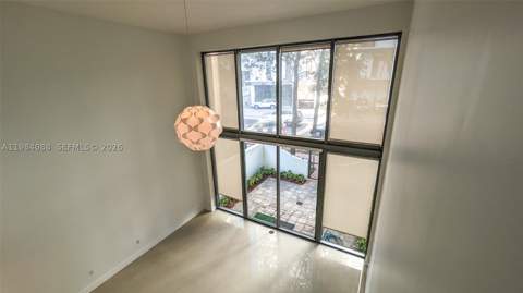 6000 Collins Ave 111, Miami Beach FL - photo 16 of 29