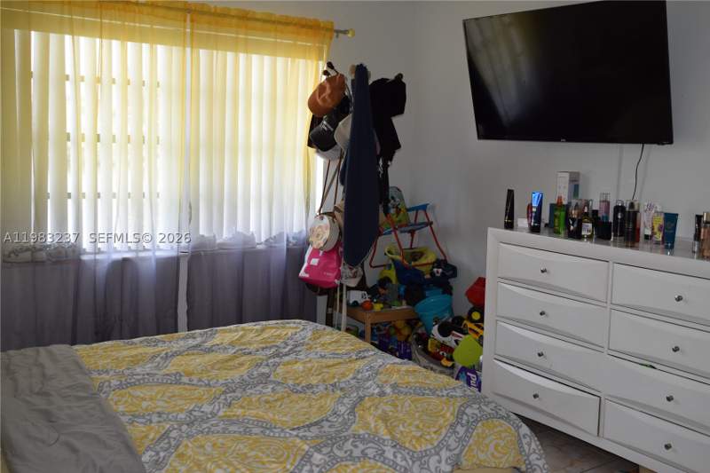 2 bedroom Condominium at 1335 W 68th St 106, Kings Cove Condo, Hialeah — photo 3