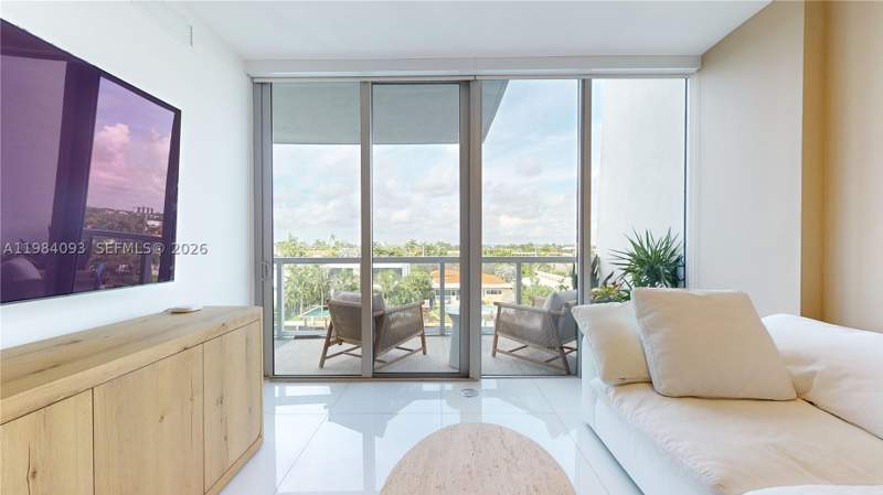 2 bedroom Condominium at 9940 W Bay Harbor Dr 5E-N, Kai At Bay Harbor Condo, Bay Harbor Islands — photo 2