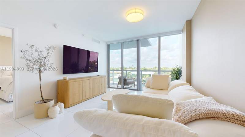 2 bedroom Condominium at 9940 W Bay Harbor Dr 5E-N, Kai At Bay Harbor Condo, Bay Harbor Islands — photo 3