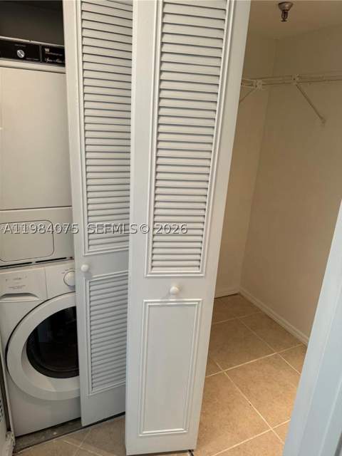 20850 San Simeon Way 107-5, Miami FL - photo 11 of 17