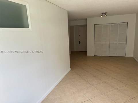 20850 San Simeon Way 107-5, Miami FL - photo 7 of 17