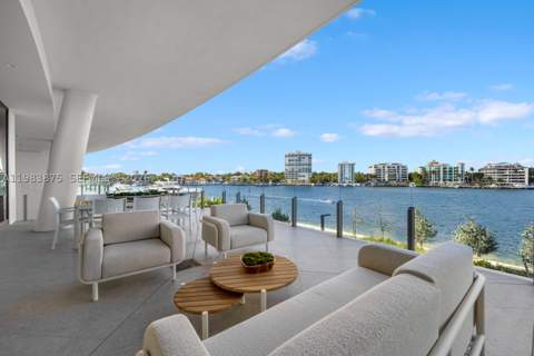 5 Grove Isle Dr L205, Miami FL - photo 18 of 52