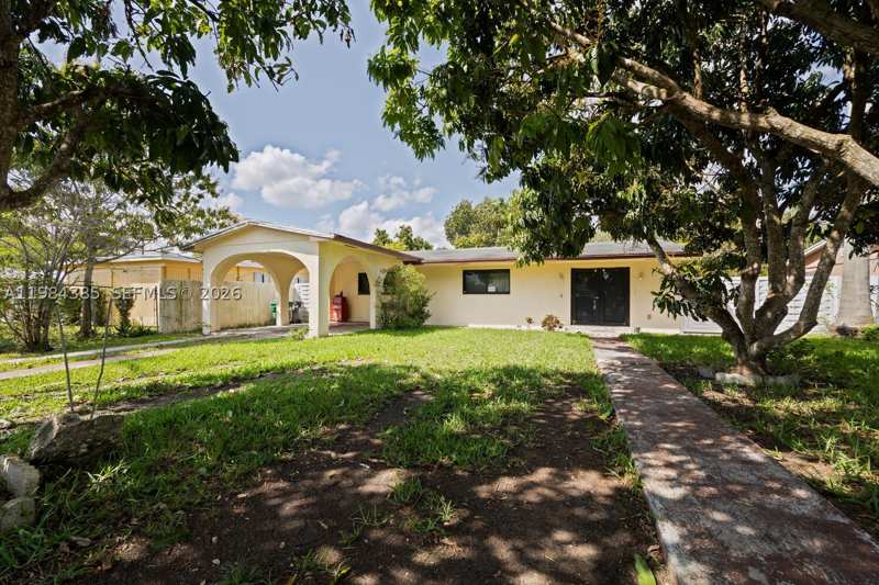 4 bedroom SingleFamilyResidence at 17371 SW 302nd St, Brunner Homesites, Homestead — photo 1