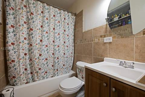 17371 SW 302nd St, Homestead FL - photo 7 of 15