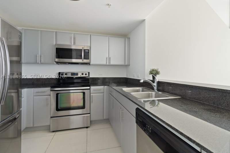 1 bedroom Condominium at 1861 NW North River Dr 3, Terrazas Riverpark Villag, Miami — photo 2