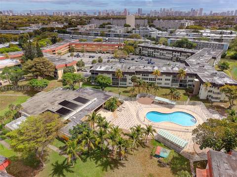 19001 NE 14th Ave 221, Miami FL - photo 13 of 29