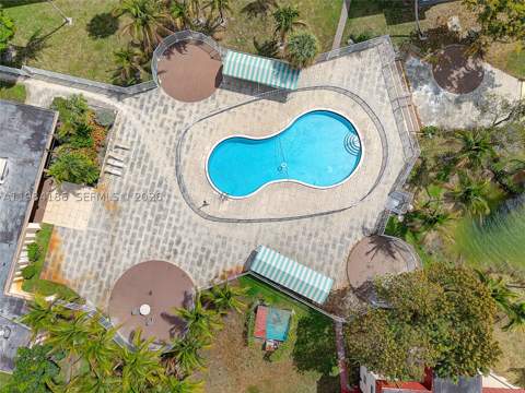 19001 NE 14th Ave 221, Miami FL - photo 15 of 29