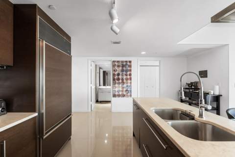 495 Brickell Avenue 811, Miami FL - photo 10 of 47