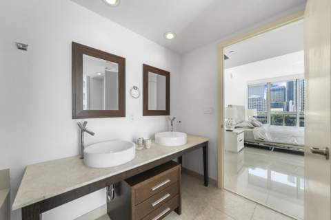 495 Brickell Avenue 811, Miami FL - photo 14 of 47