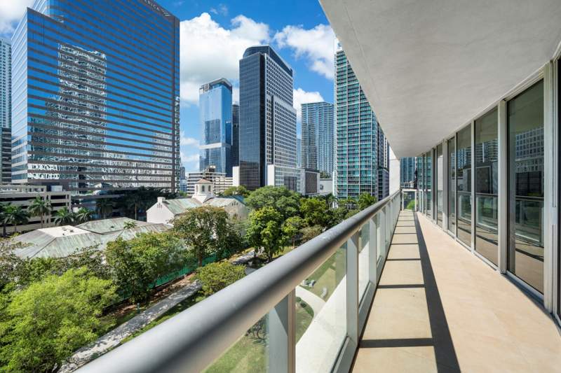 2 bedroom Condominium at 495 Brickell Avenue 811, Icon Brickell No Two, Miami — photo 5