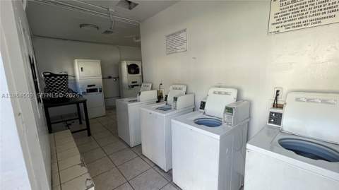 505 NW 177th St 212, Miami Gardens FL - photo 12 of 14