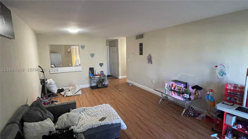 1 bedroom Condominium at 505 NW 177th St 212, New World Condo Apts IV, Miami Gardens — photo 4