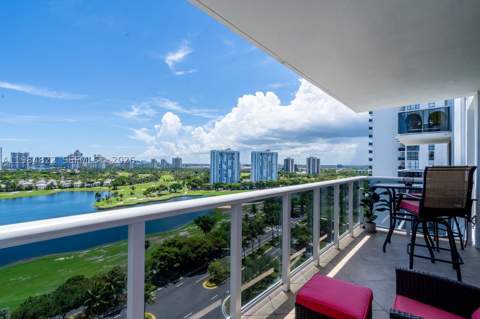 3675 N Country Club Dr 1907, Aventura FL - photo 23 of 58