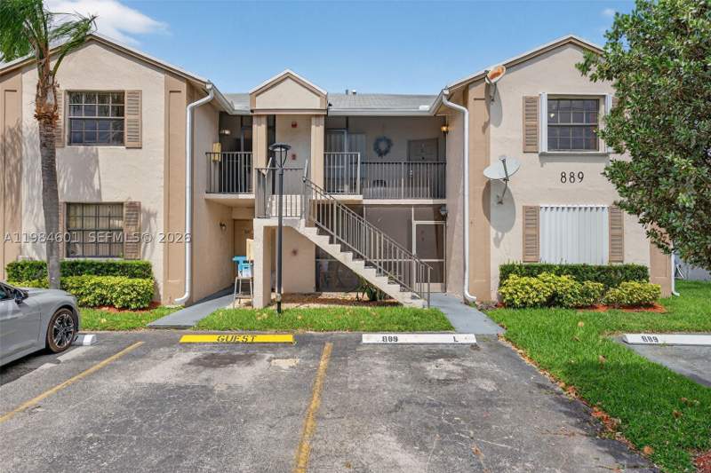 3 bedroom Condominium at 889 Hamilton Dr 889L, Lakeshore Condo 6, Homestead — photo 4