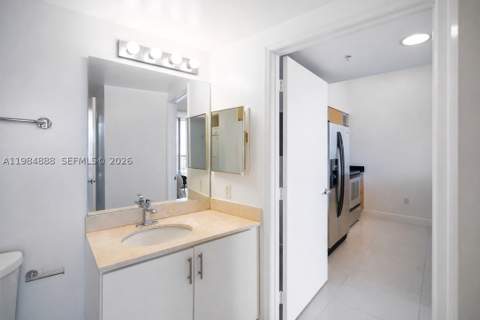 1750 N Bayshore Dr 3811, Miami FL - photo 12 of 27