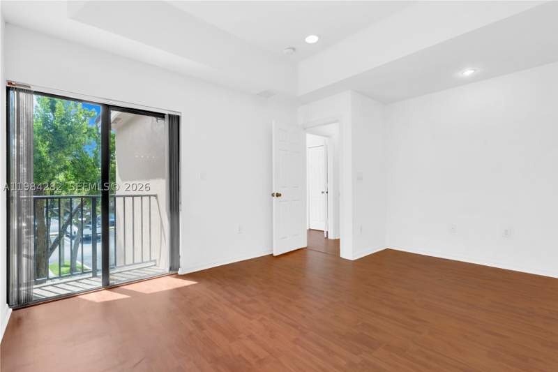 2 bedroom Condominium at 22911 SW 88th Pl 9-21, The Courts At Bayshore I, Cutler Bay — photo 4