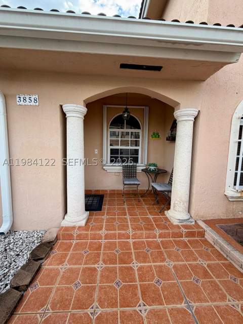 3858 SW 153rd Pl, Miami FL - photo 7 of 30