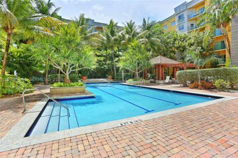 6001 SW 70 Street 208, South Miami FL - photo 19 of 23