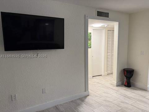 6278 W 22nd Ct 5, Hialeah FL - photo 6 of 17