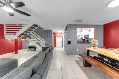 5208 NW 103rd Ave, Doral FL - photo 9 of 43