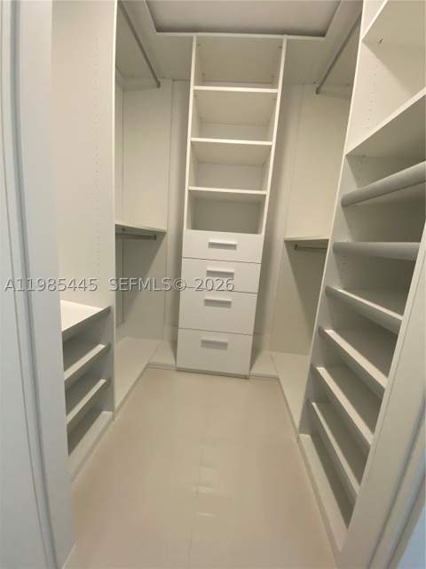 1300 Brickell Bay Dr 1903, Miami FL - photo 10 of 33
