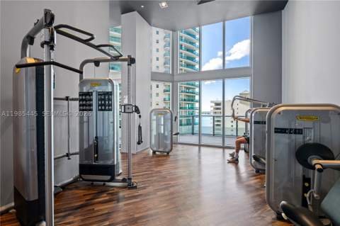 1300 Brickell Bay Dr 1903, Miami FL - photo 20 of 33