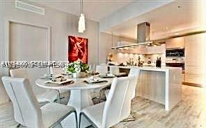 17111 Biscayne Blvd 2305, North Miami Beach FL - photo 24 of 82
