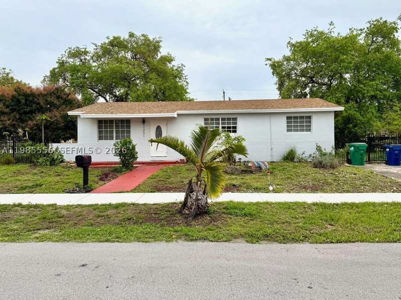 3 bedroom SingleFamilyResidence at 2251 NW 180th Ter, Mark-Alan Manor, Miami Gardens — photo 1