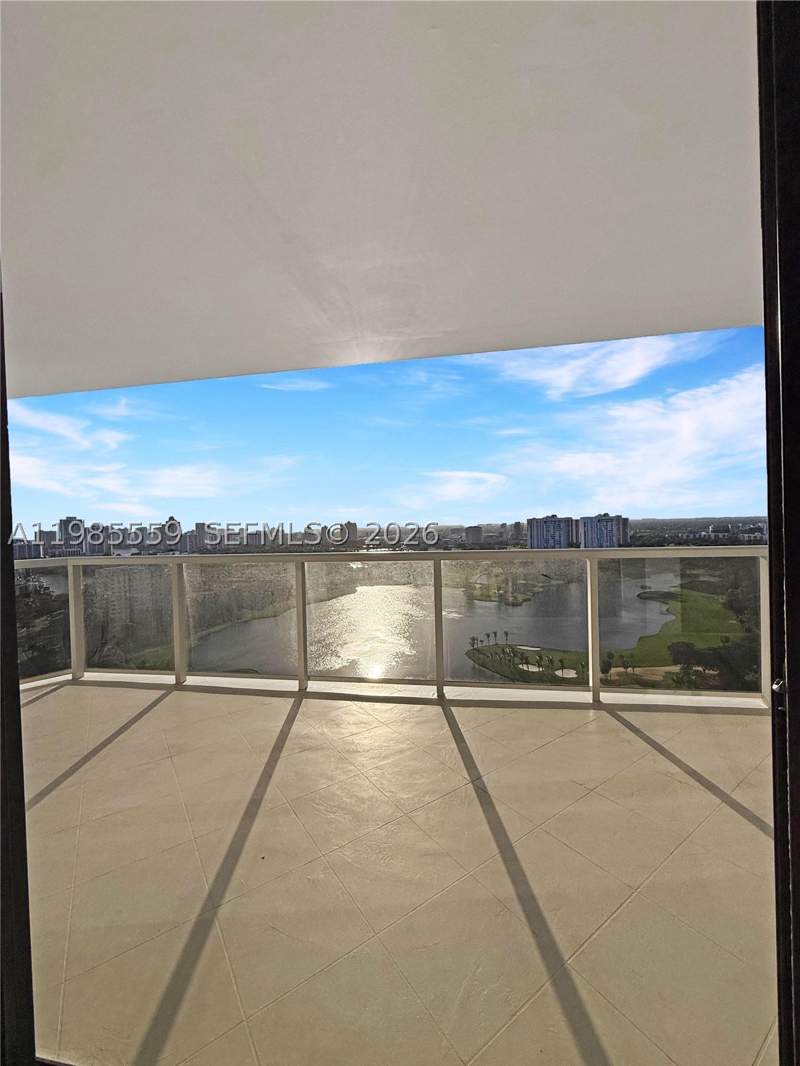 2 bedroom Condominium at 20281 E Country Club Dr 2409, Hamptons West Condo, Aventura — photo 2