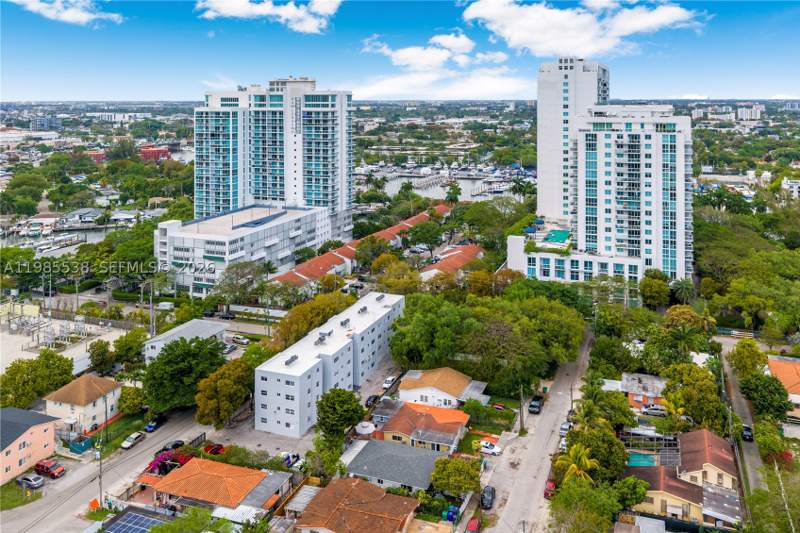 2 bedroom Townhouse at 1901 NW S River Dr 30C, River Club Townhouse Cond, Miami — photo 3