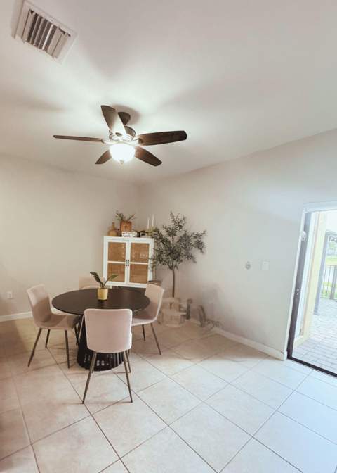 504 SE 32nd Avenue, Homestead FL - photo 6 of 14