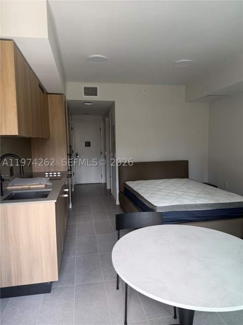 121 NE 5th 501B, Miami FL - photo 18 of 31