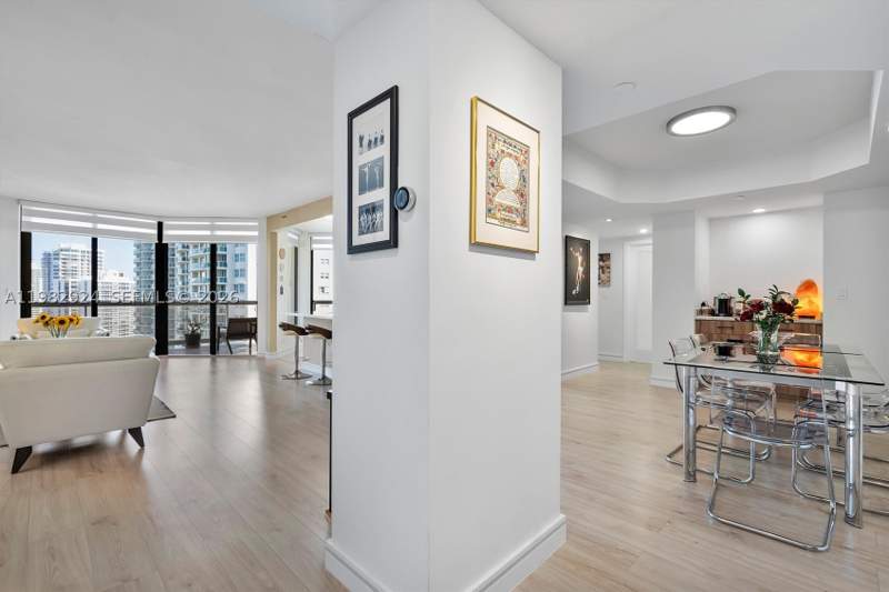 2 bedroom Condominium at 20191 E Country Club Dr 1903, Terraces North Turnberry, Aventura — photo 5