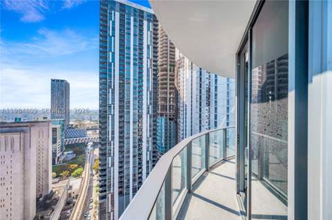 121 NE 5th St 3005, Miami FL - photo 12 of 18