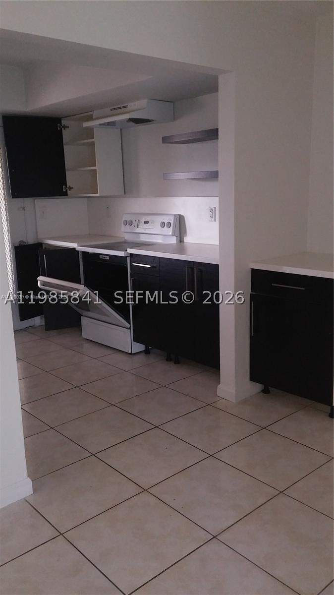2 bedroom Condominium at 11840 NE 19th Dr 27, Sutton House Condo, North Miami — photo 2