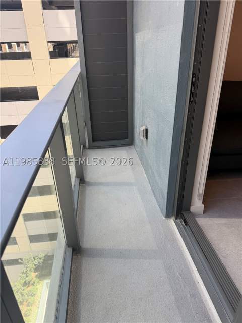 121 NE 5th St 912A, Miami FL - photo 21 of 33
