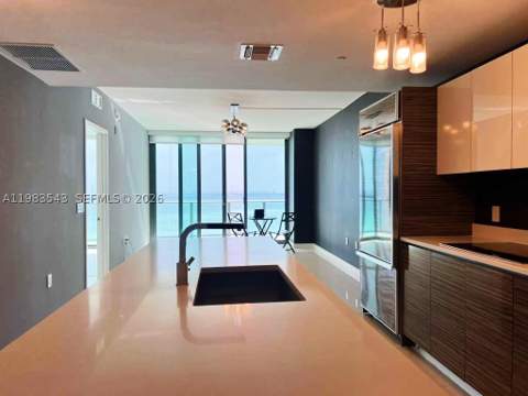 460 NE 28th St 1407, Miami FL - photo 11 of 46