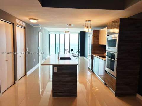460 NE 28th St 1407, Miami FL - photo 12 of 46