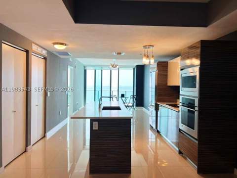 460 NE 28th St 1407, Miami FL - photo 14 of 46
