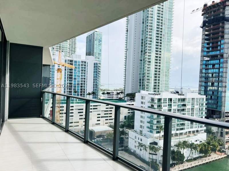 2 bedroom Condominium at 460 NE 28th St 1407, Icon Bay Condo, Miami — photo 2