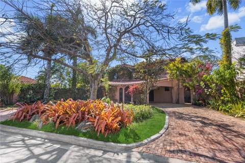 3310 Garden Ave, Miami Beach FL - photo 14 of 37