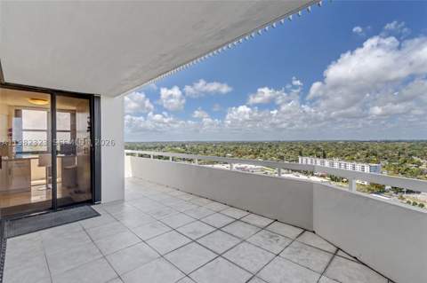 2000 Towerside Ter Ph11, Miami FL - photo 16 of 57