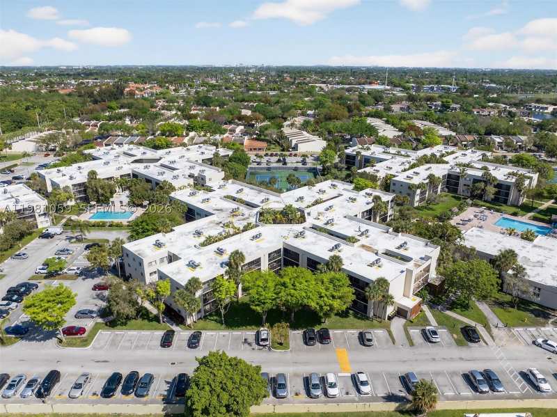 3 bedroom Condominium at 8065 SW 107th Ave 106, The Horizons Condo #5, Miami — photo 1