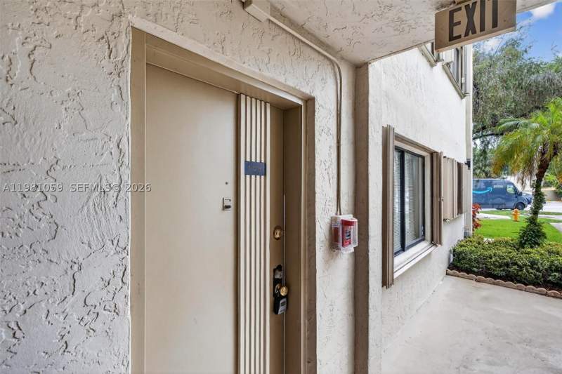 3 bedroom Condominium at 8065 SW 107th Ave 106, The Horizons Condo #5, Miami — photo 3