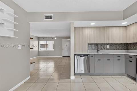 8065 SW 107th Ave 106, Miami FL - photo 7 of 26
