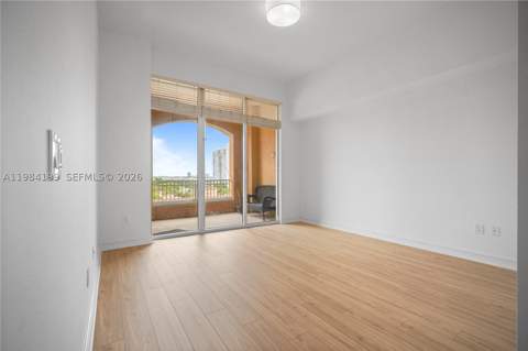 3001 NE 185th St 716, Aventura FL - photo 11 of 86