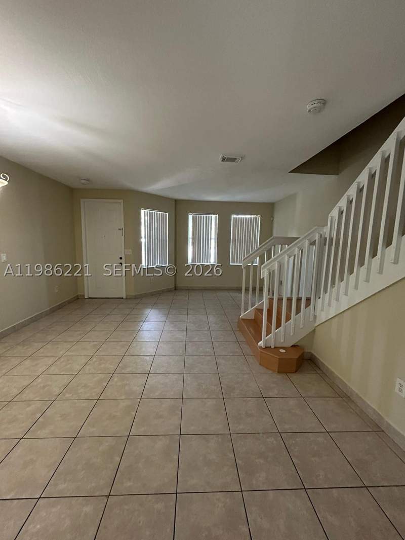 3 bedroom Townhouse at 13822 SW 274th Ter, Riverside At Bisc Natl Pk, Homestead — photo 2